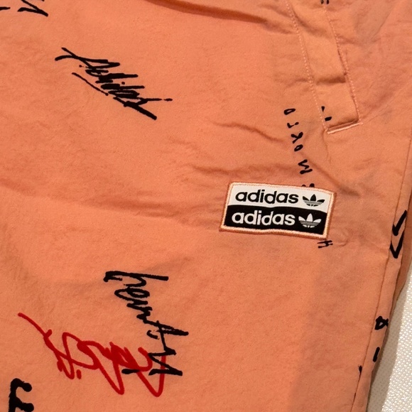 Adidas Originals RYV Track Pants Trace Pink Graffiti Jogger Size 12 - Picture 7 of 10